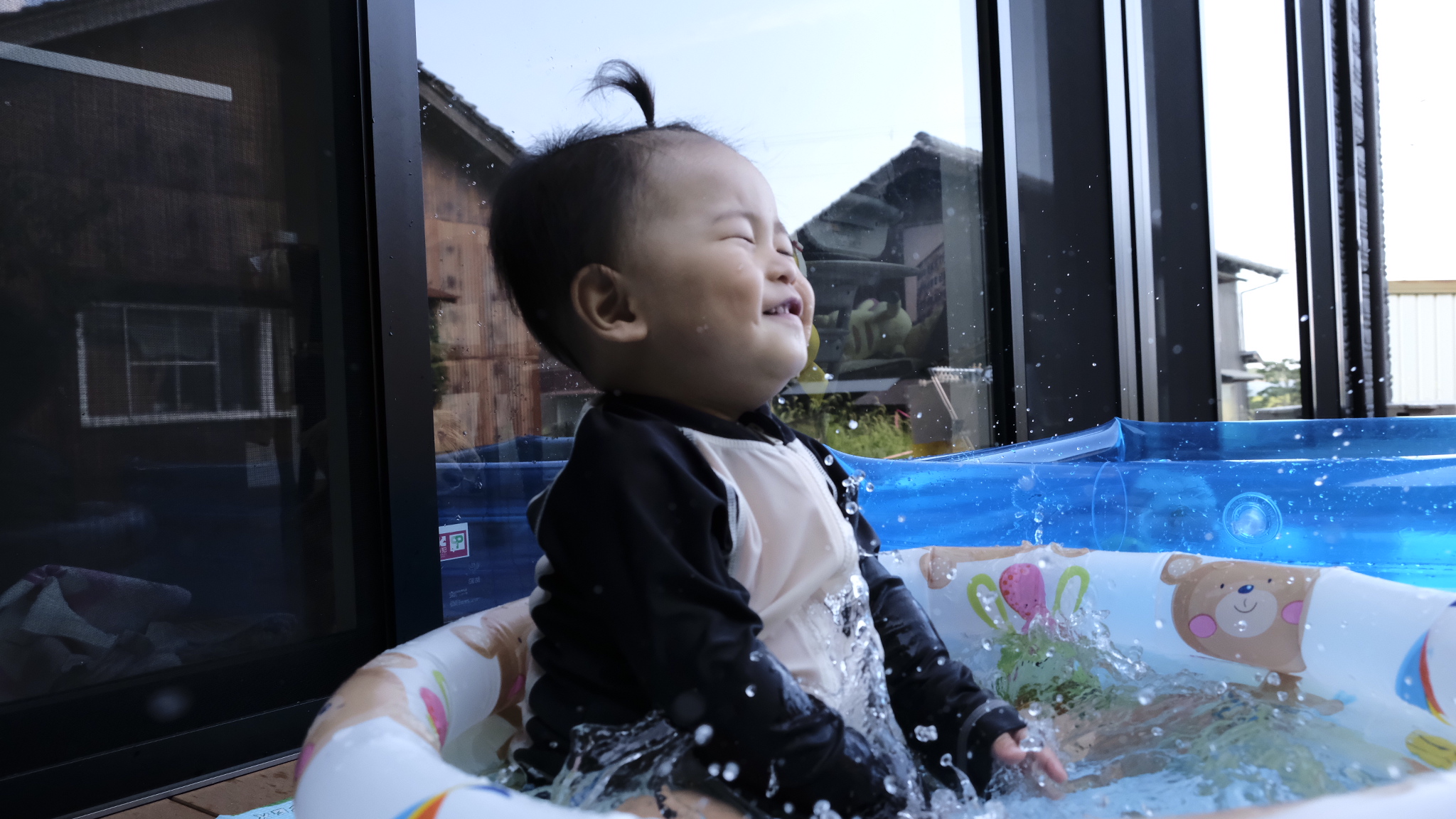 水遊び気持ちい～！