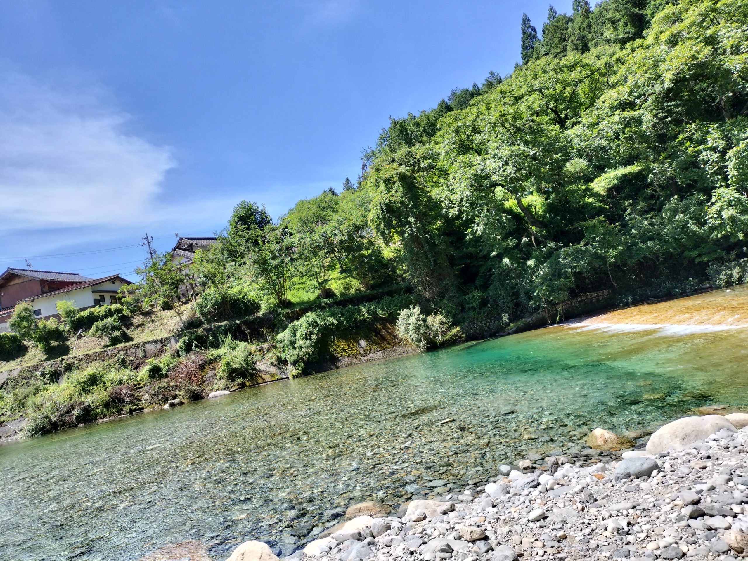 川